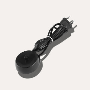 iSonic D700 Oplader in Zwart: Een moderne touch voor uw badkamer.